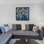 Stunning Oceanview 2 Bed Condo At One Cable Beach