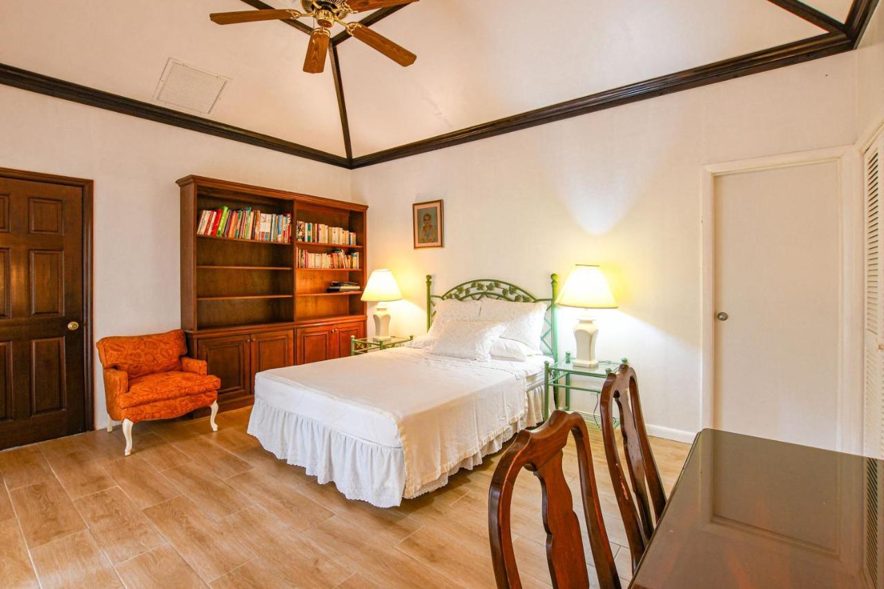 Pousada Lyford Cay Garden House - With Private Pool