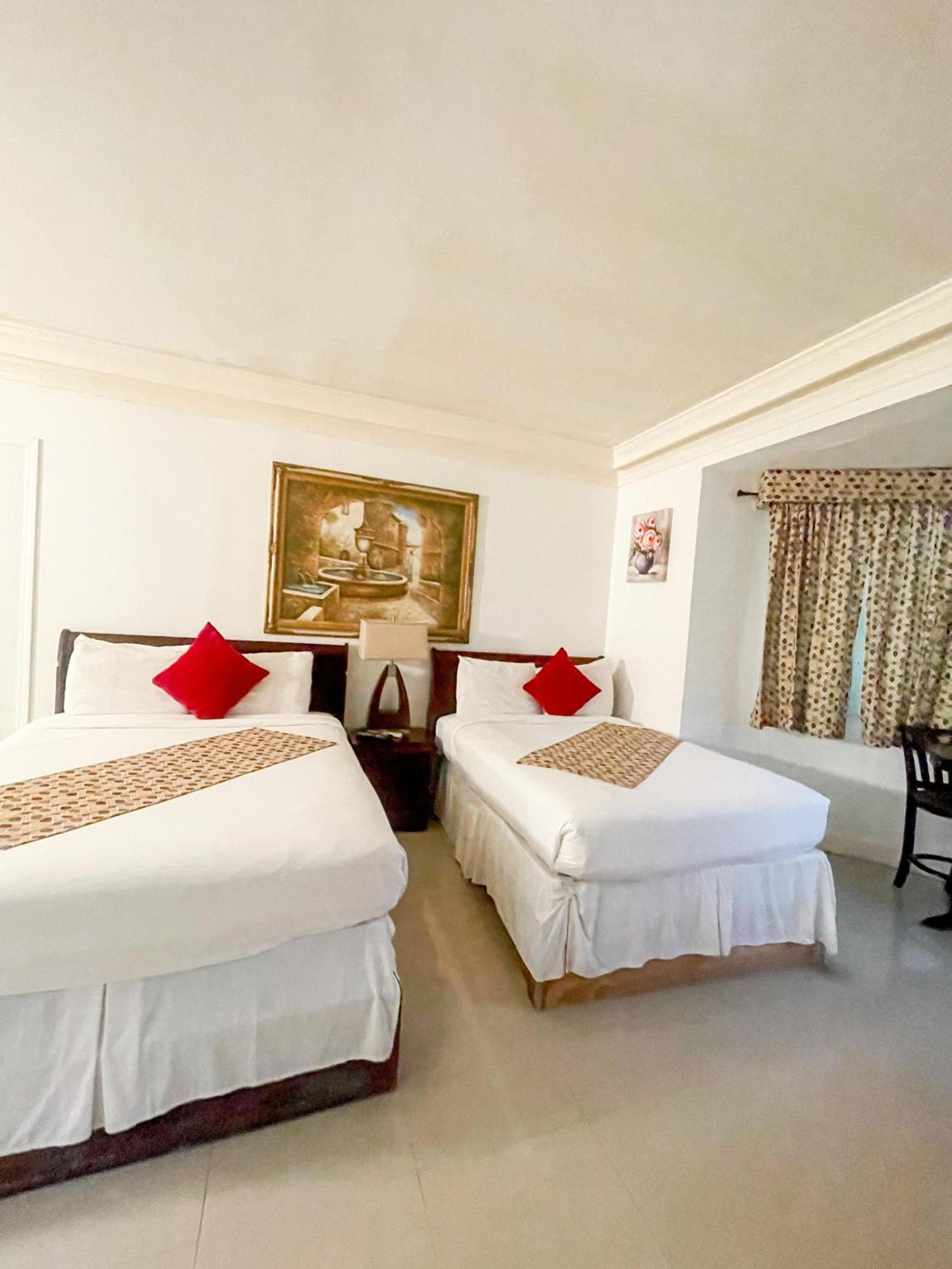 Golden Palms House 3* Nassau