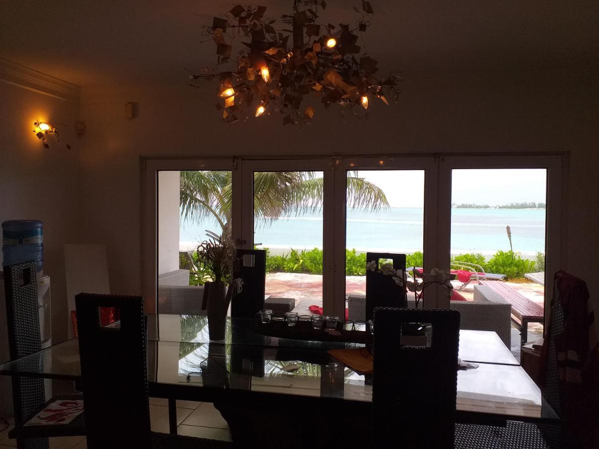 Beach House * Nassau