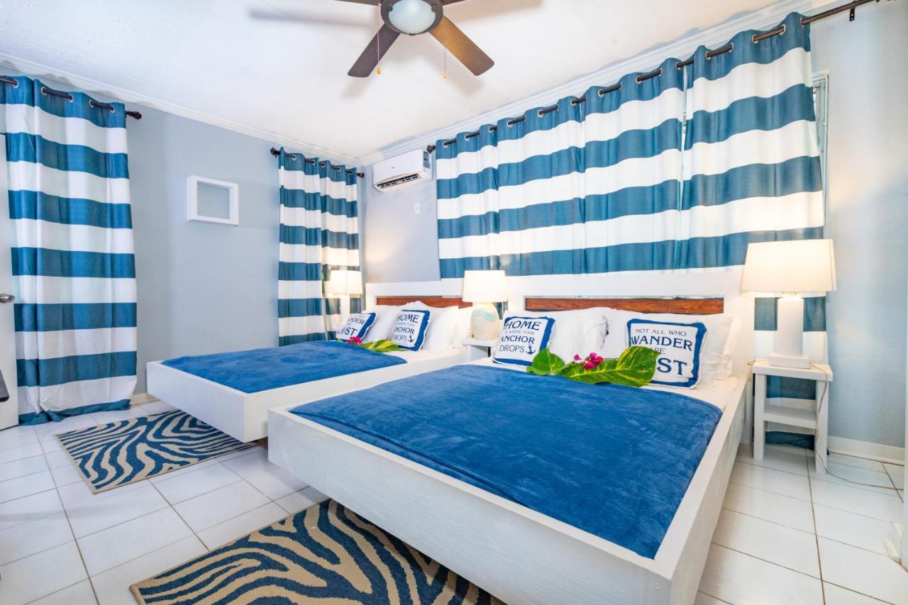 Holiday home Blue Ocean Village - Gated Oceanfront Community Nassau