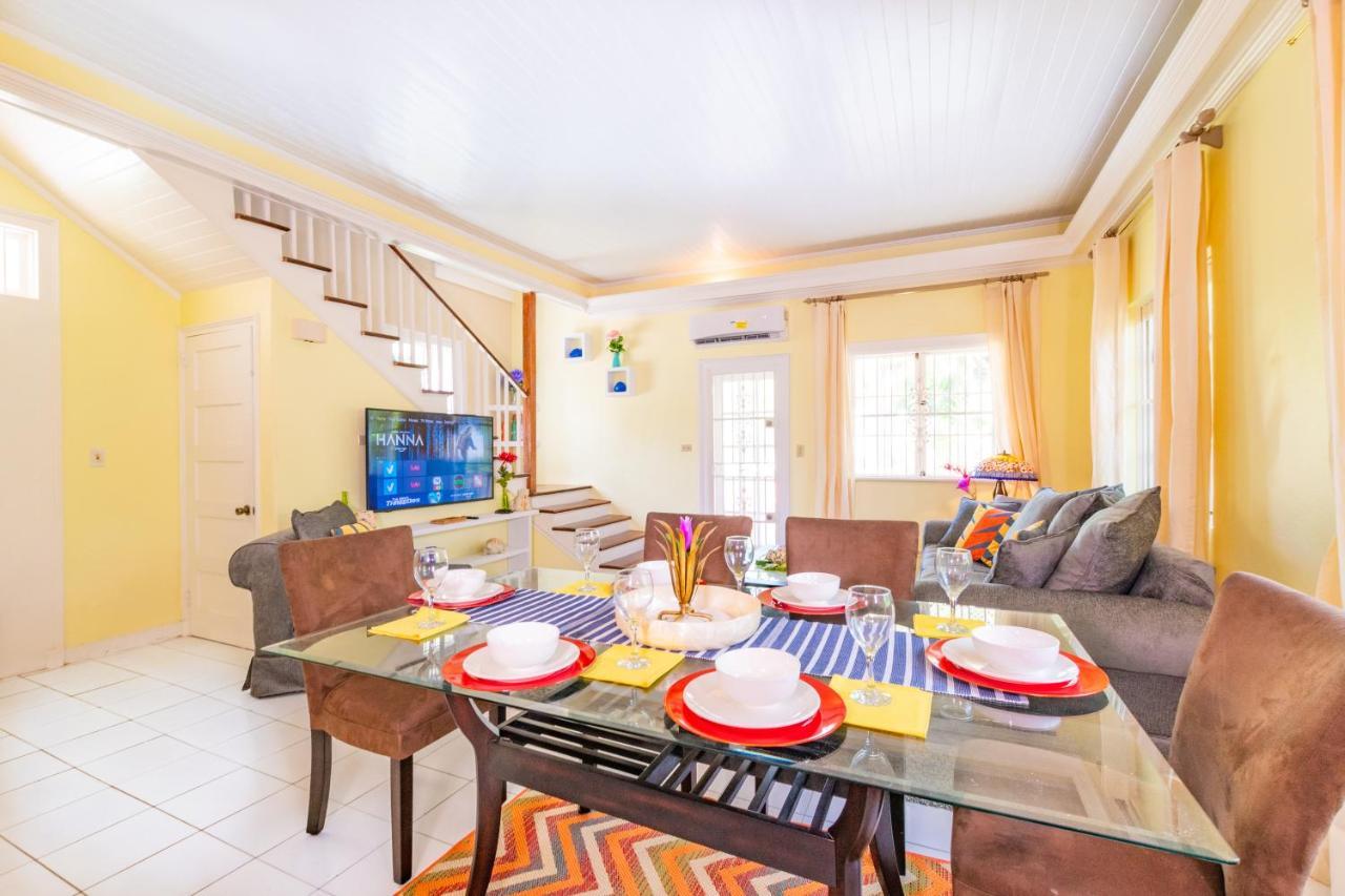 Blue Ocean Village - Gated Oceanfront Community Nassau