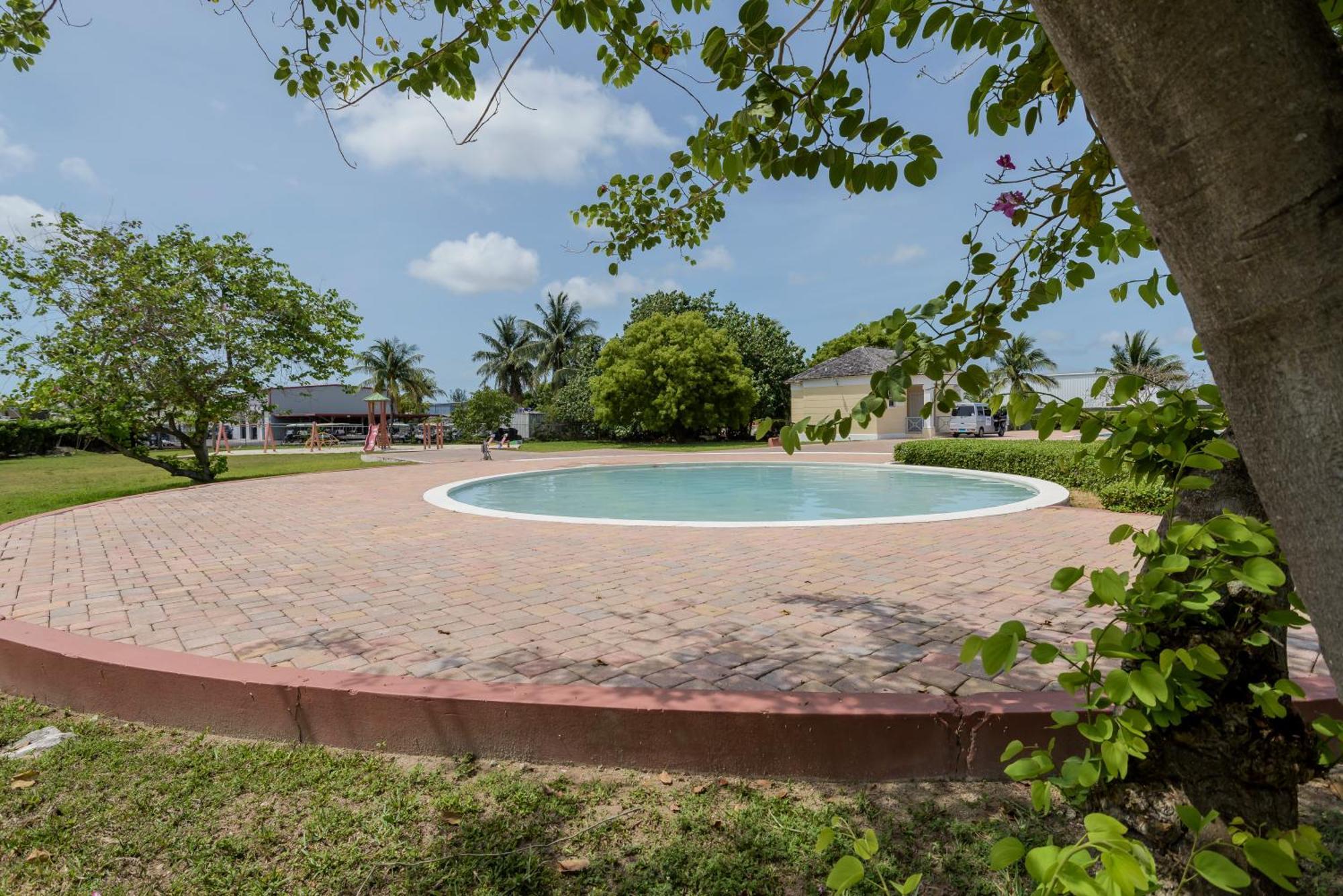5min Walk From A Spacious In Holiday home