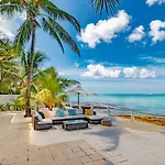 Seaview Oceanfront Villa - With Private Pool