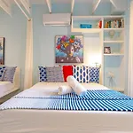 Butterfly Cottage At Viking Hill - Love Beach