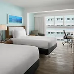 Courtyard By Marriott Nassau Downtown/Junkanoo Beach