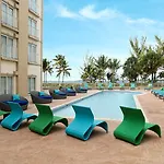Sunset Resort Bahamas