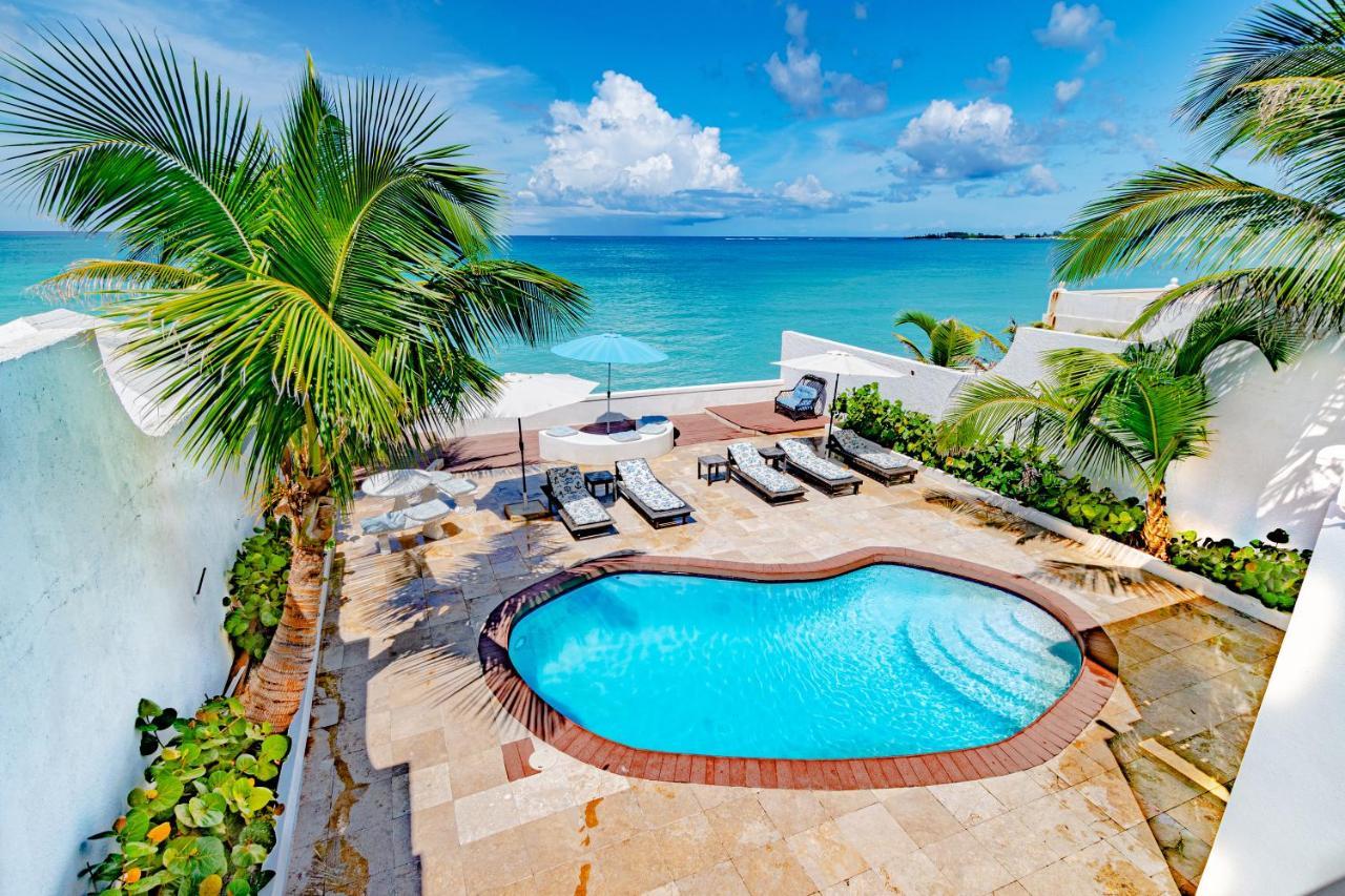 Caprice 14 - Oceanfront - Gated Community With Pool Ferienhaus Nassau