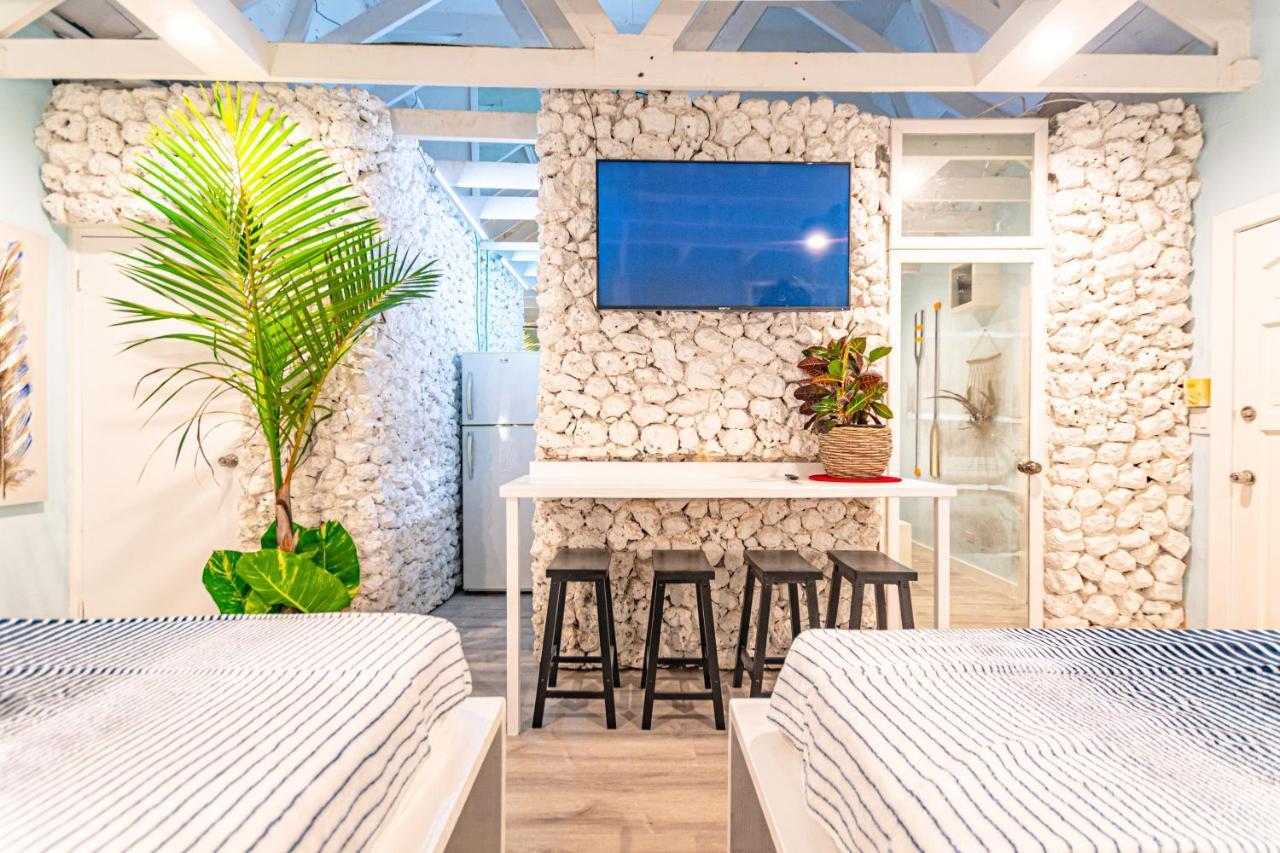 Apartment Butterfly At Viking Hill - Nassau