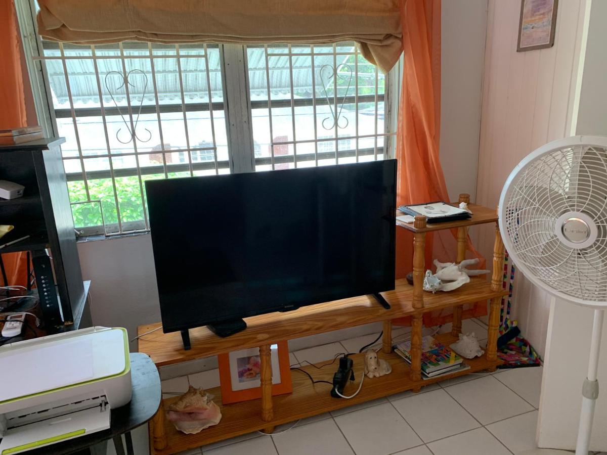 Rhonda's Abode1 And 2 * Nassau