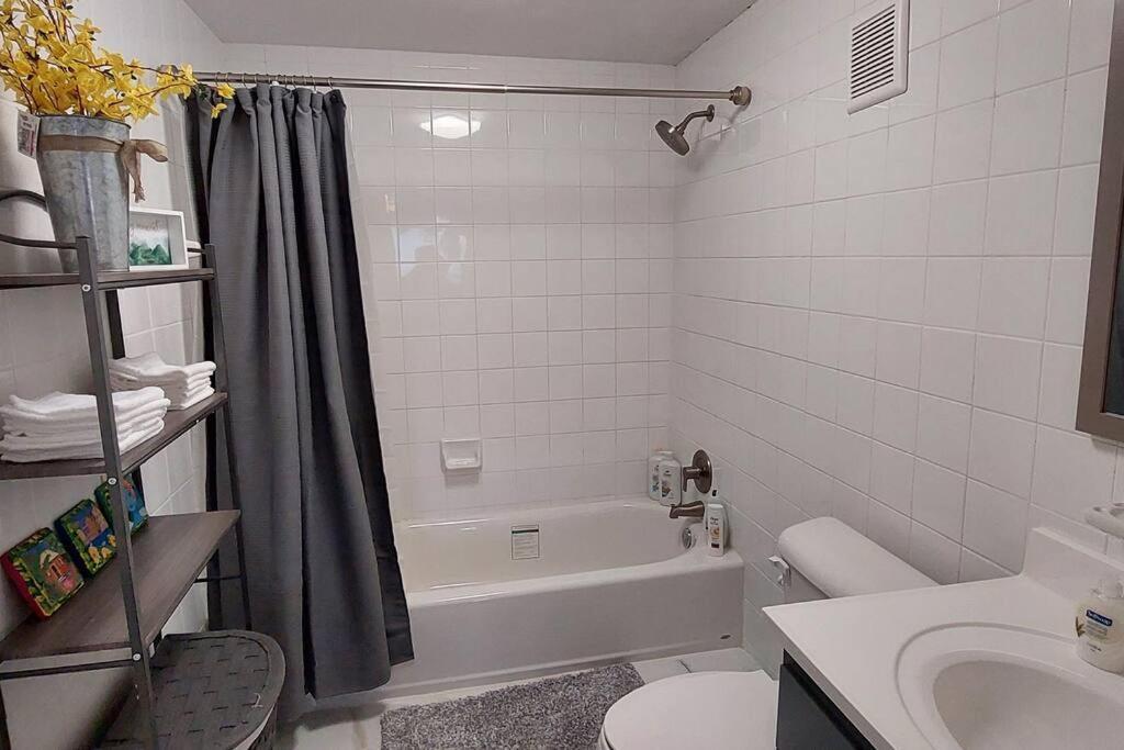 Harbour Cozy 2 Bedroom Nassau