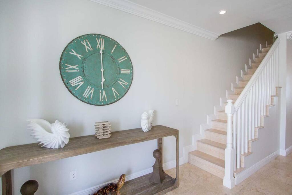 Luxury Townhouse In Palm Cay, Bahamas Holiday home Nassau