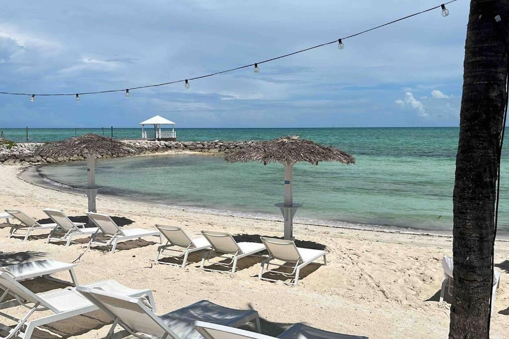 Luxury Townhouse In Palm Cay, Bahamas Holiday home Nassau