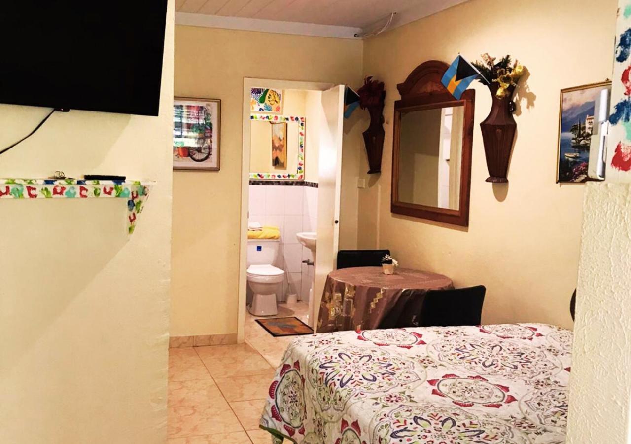 Bahamas Goombay Hostel Nassau