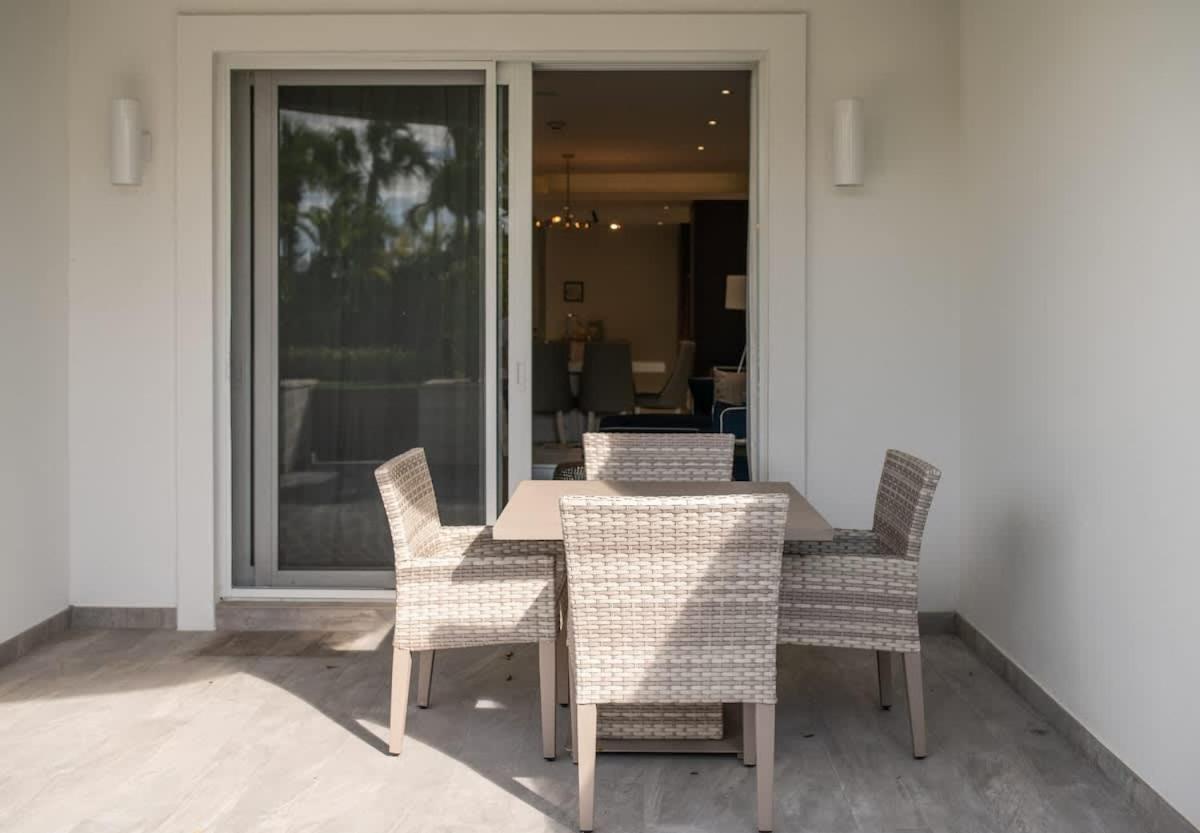 Ferienhaus Two Bedroom Cable With Patio *
