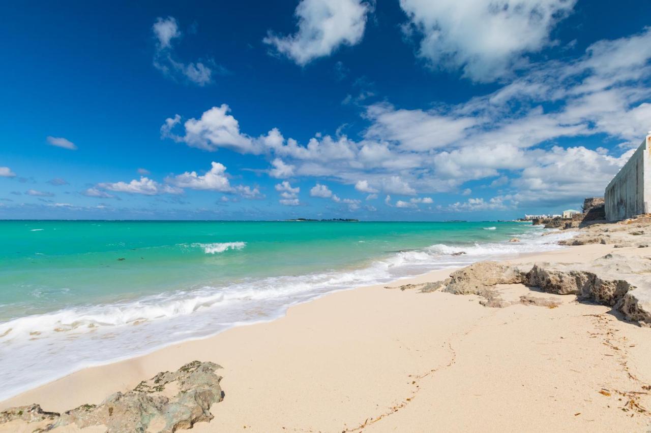 7 - Oceanfront Apartment