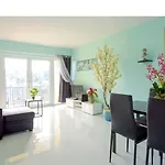 Lovely Apt Near Beach,Downtown,24Hr Security,Pool
