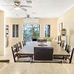 Homestay With Beach Access Near Airport