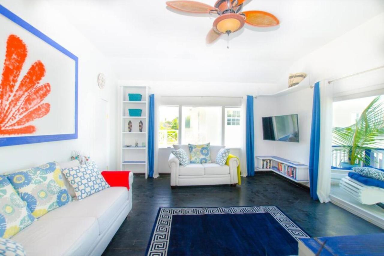 Petite Mouette - Oceanfront Holiday home *
