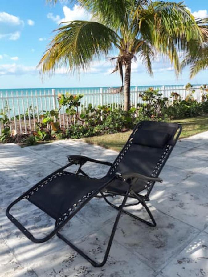 Private And Peaceful At The Beach * Nassau