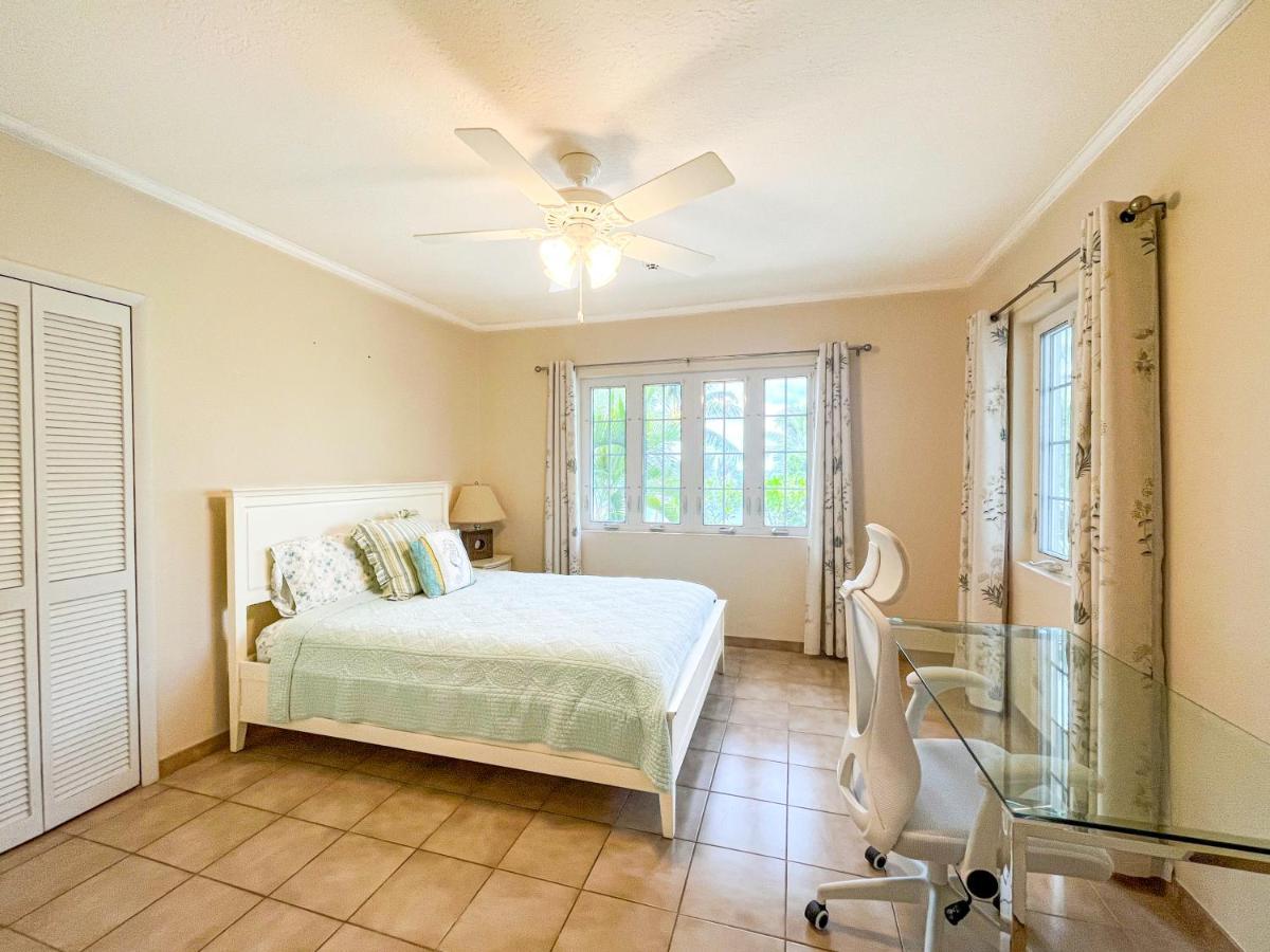 Sea Haven At Orange Hill - Private Pool Holiday home *