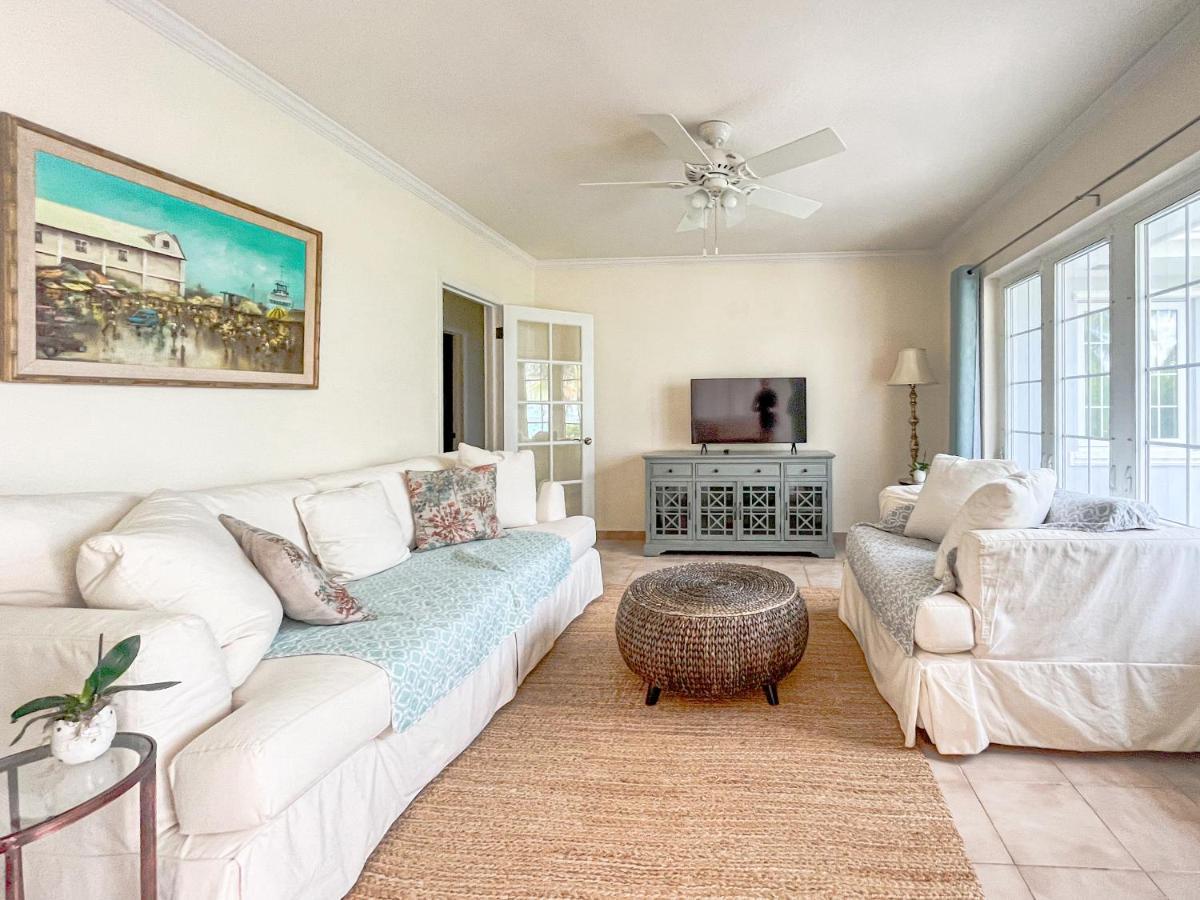 Sea Haven At Orange Hill - Private Pool Holiday home *