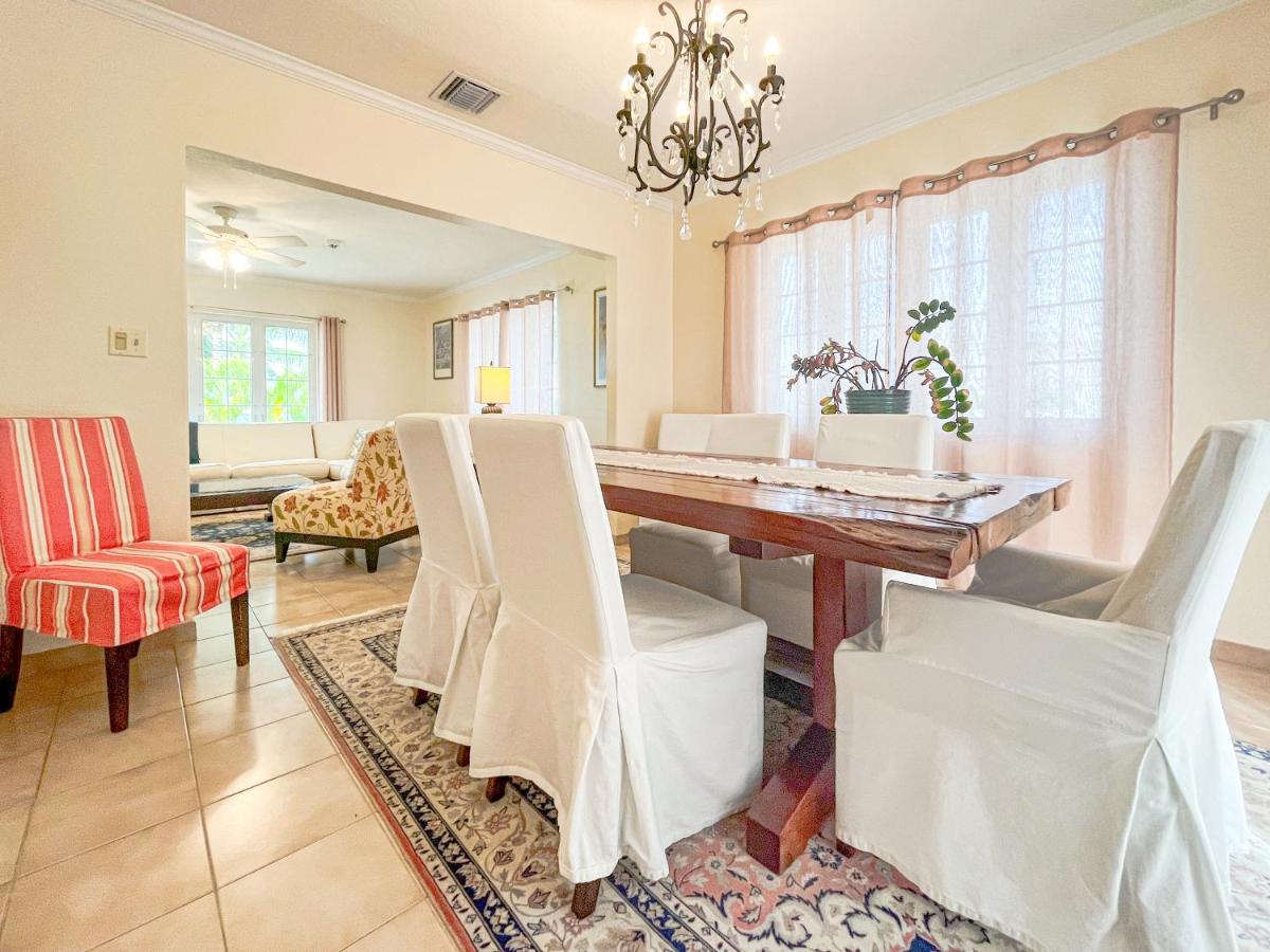Sea Haven At Orange Hill - Private Pool Holiday home