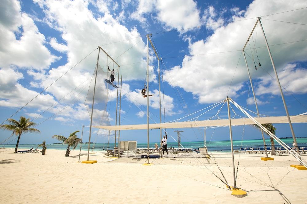 Breezes & Inclusive, Bahamas (adults Only) 3*