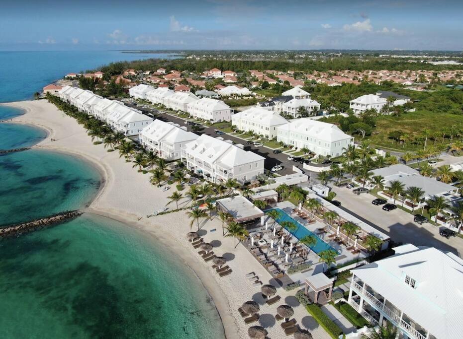 Holiday home Luxury Townhouse In Palm Cay, Bahamas Nassau