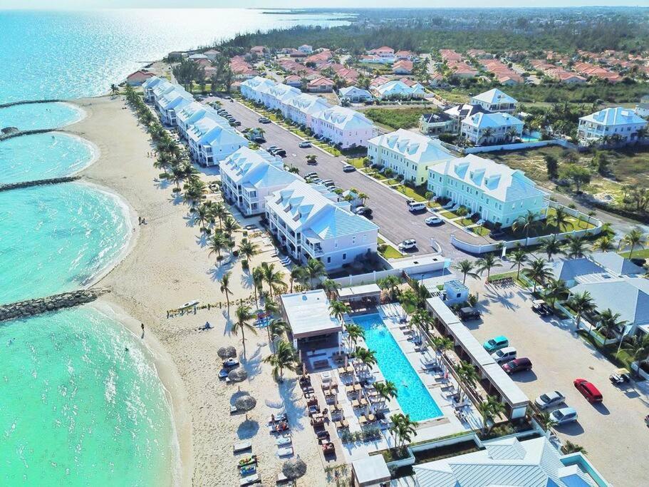 Holiday home Luxury Townhouse In Palm Cay, Bahamas Nassau
