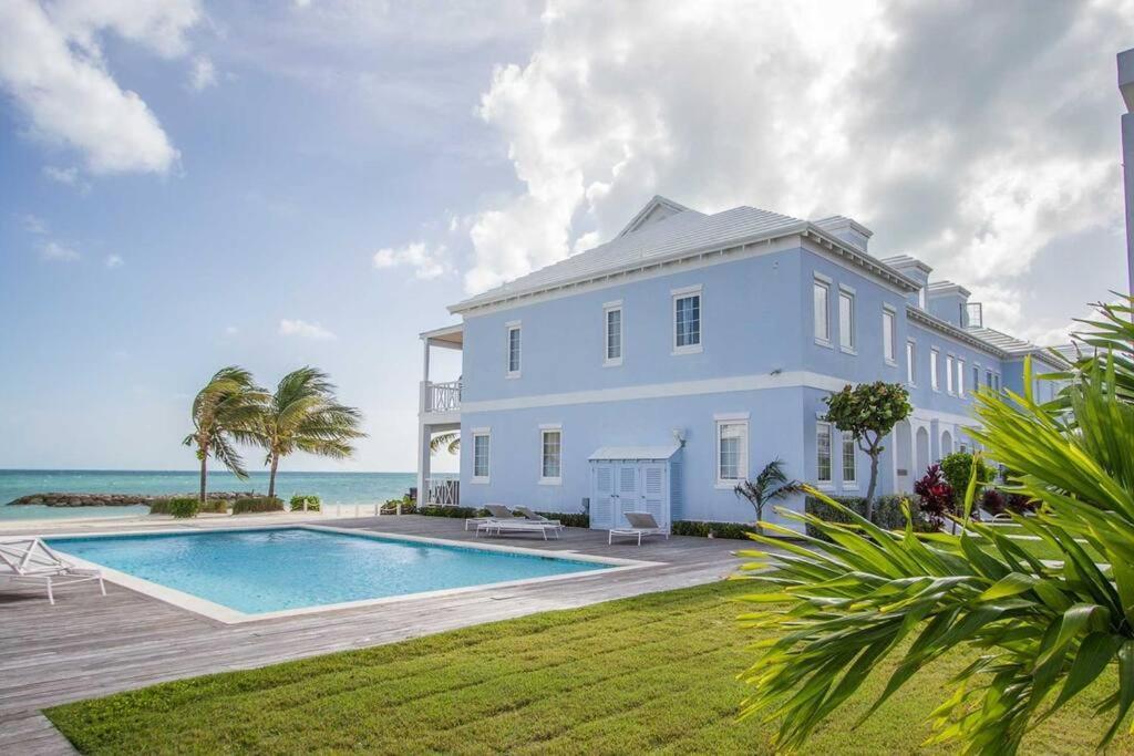 Holiday home Luxury Townhouse In Palm Cay, Bahamas *