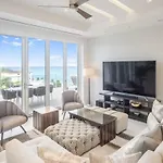 Oceanfront Penthouse And Patio At One Cable Beach