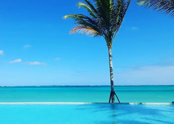 Cable Beach Condo Large Private Patio With Bbq