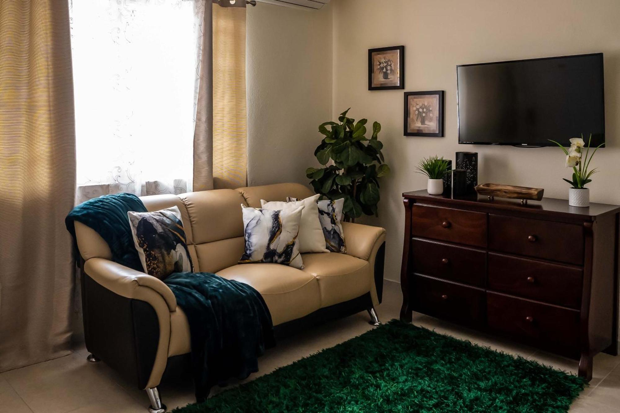 Apartment A Taste Of Paradise - Vacation Close To Us Embassy & Restaurants