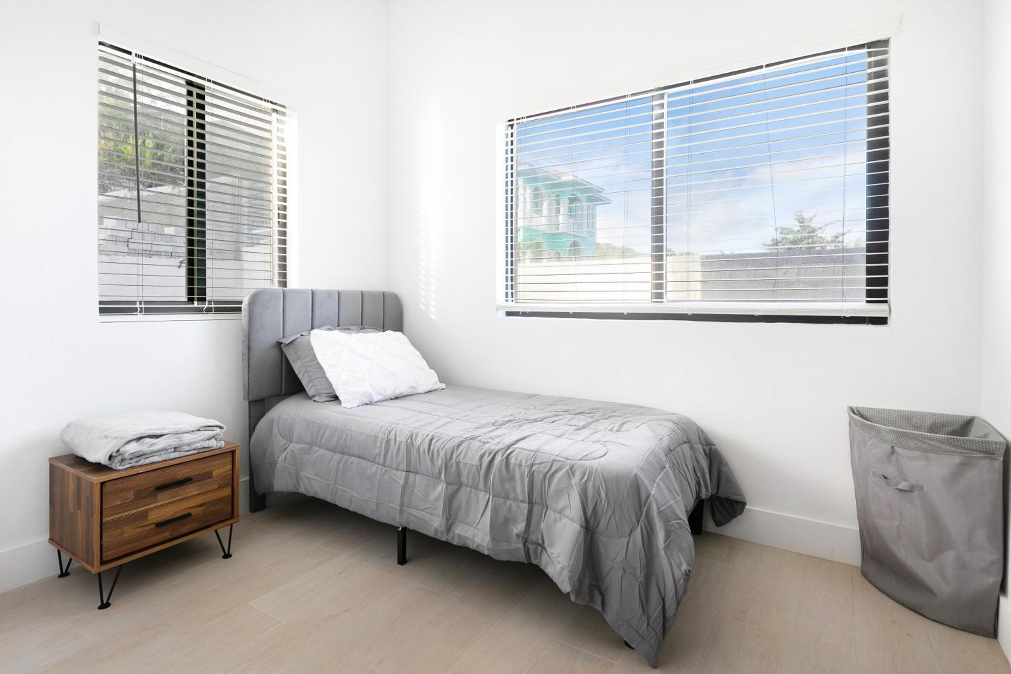 Villa Horizon West Unit 1 Nassau