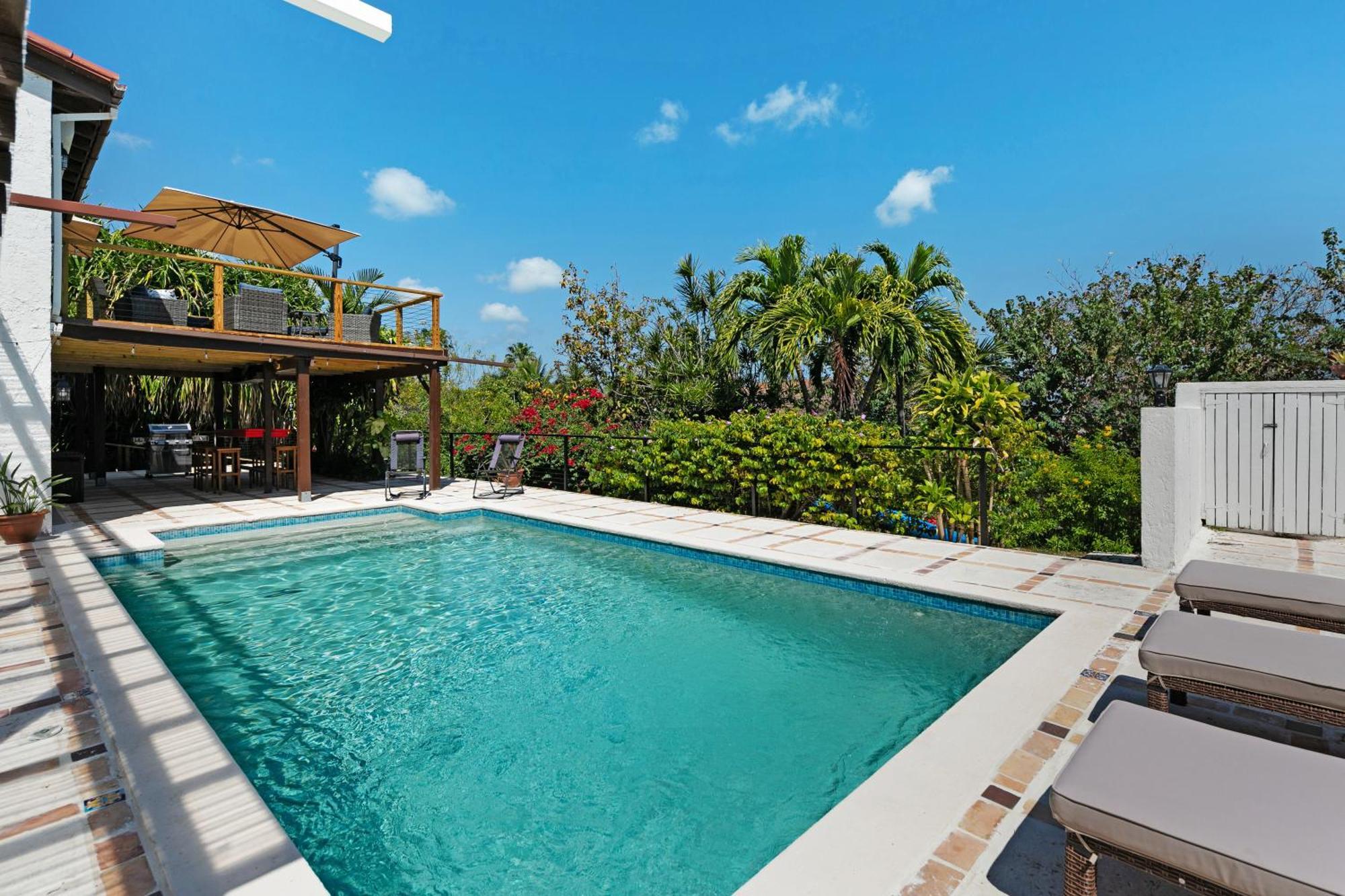 Azure Vista Villa Nassau