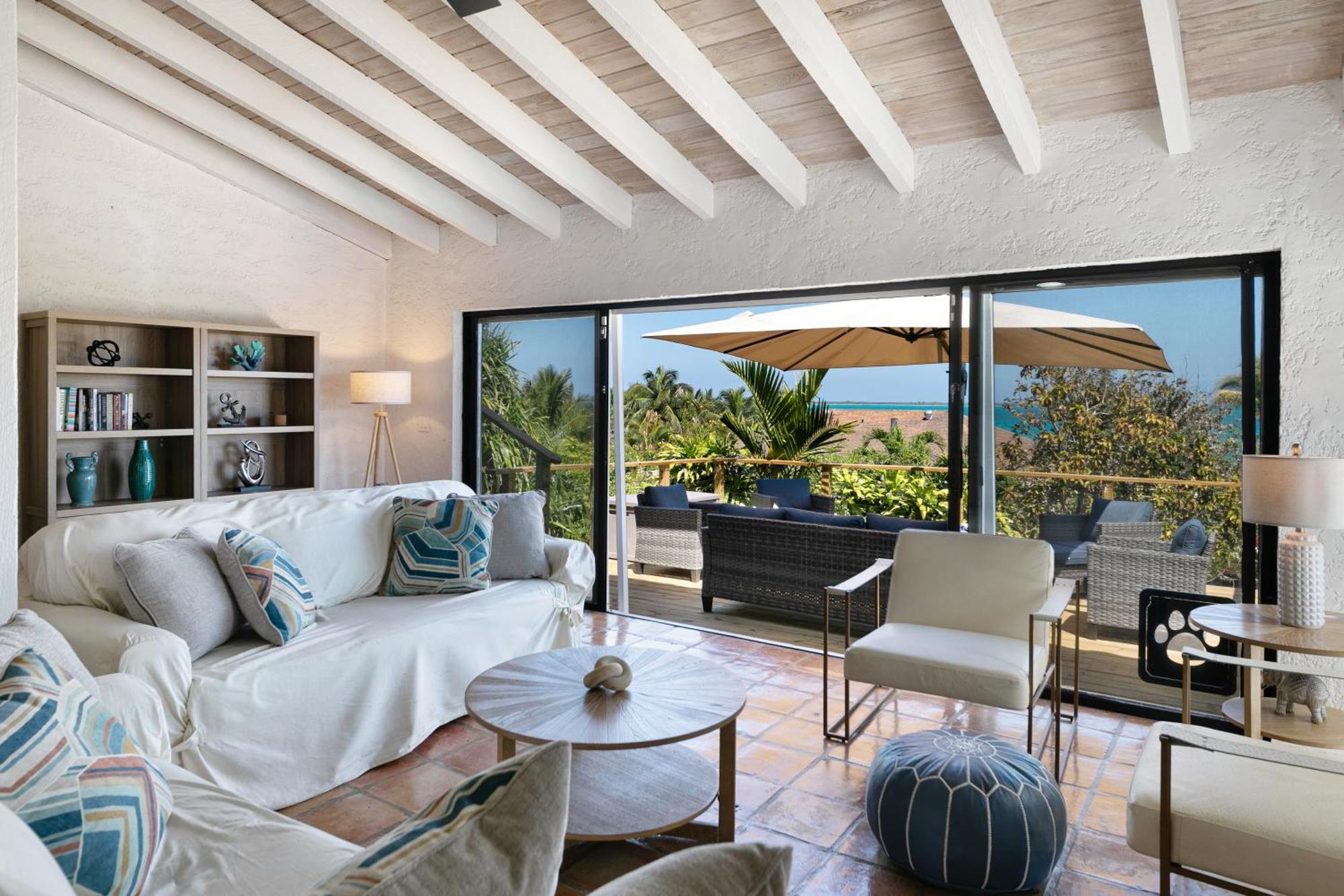 Villa Azure Vista