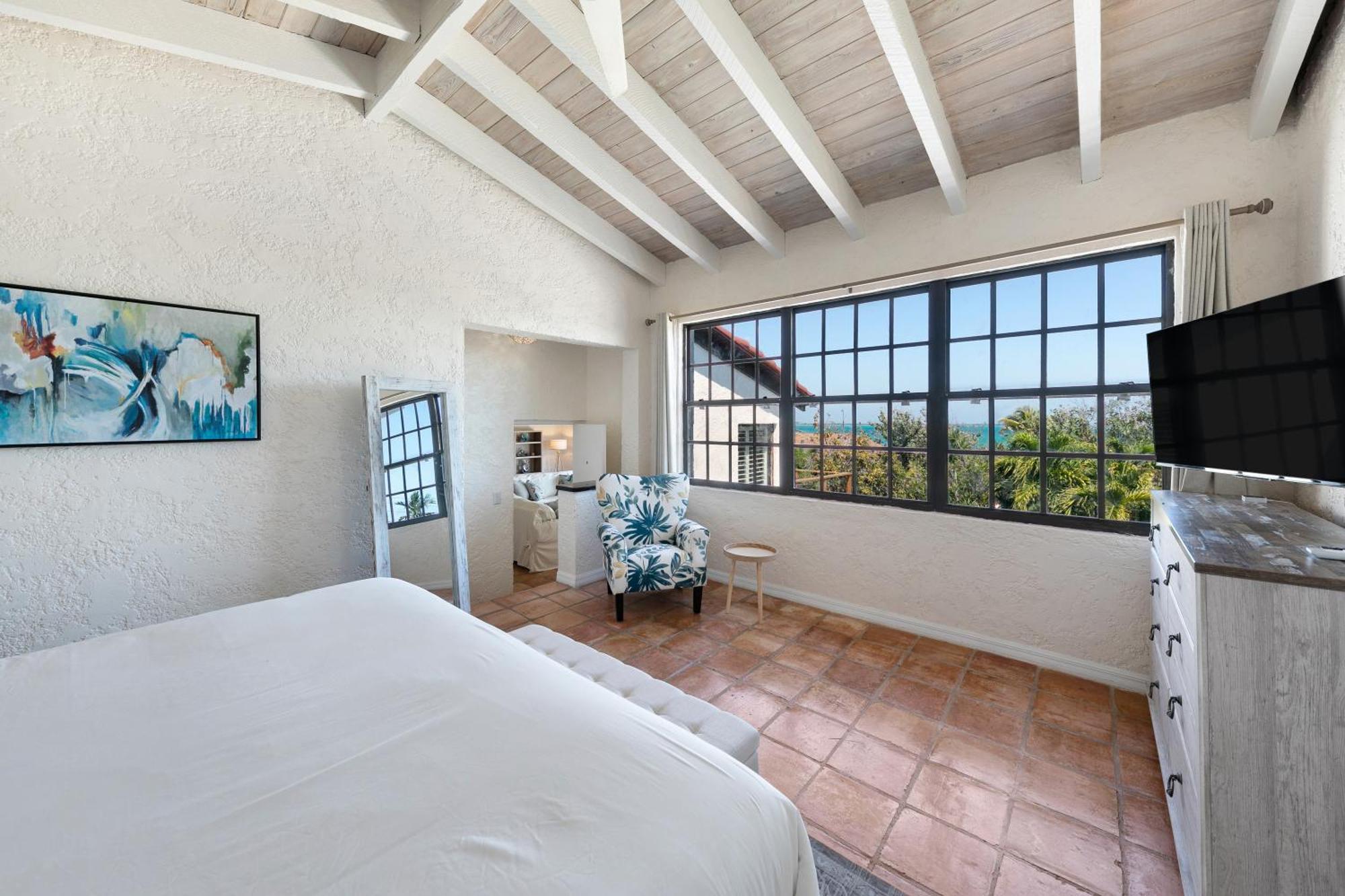 Villa Azure Vista Nassau
