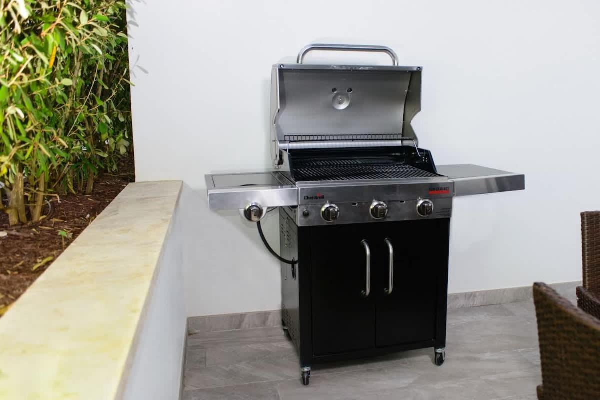 Cable Large Private Patio With Bbq Ferienhaus