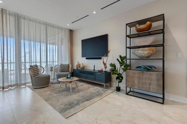 Beachfront 3 Bedroom Luxury